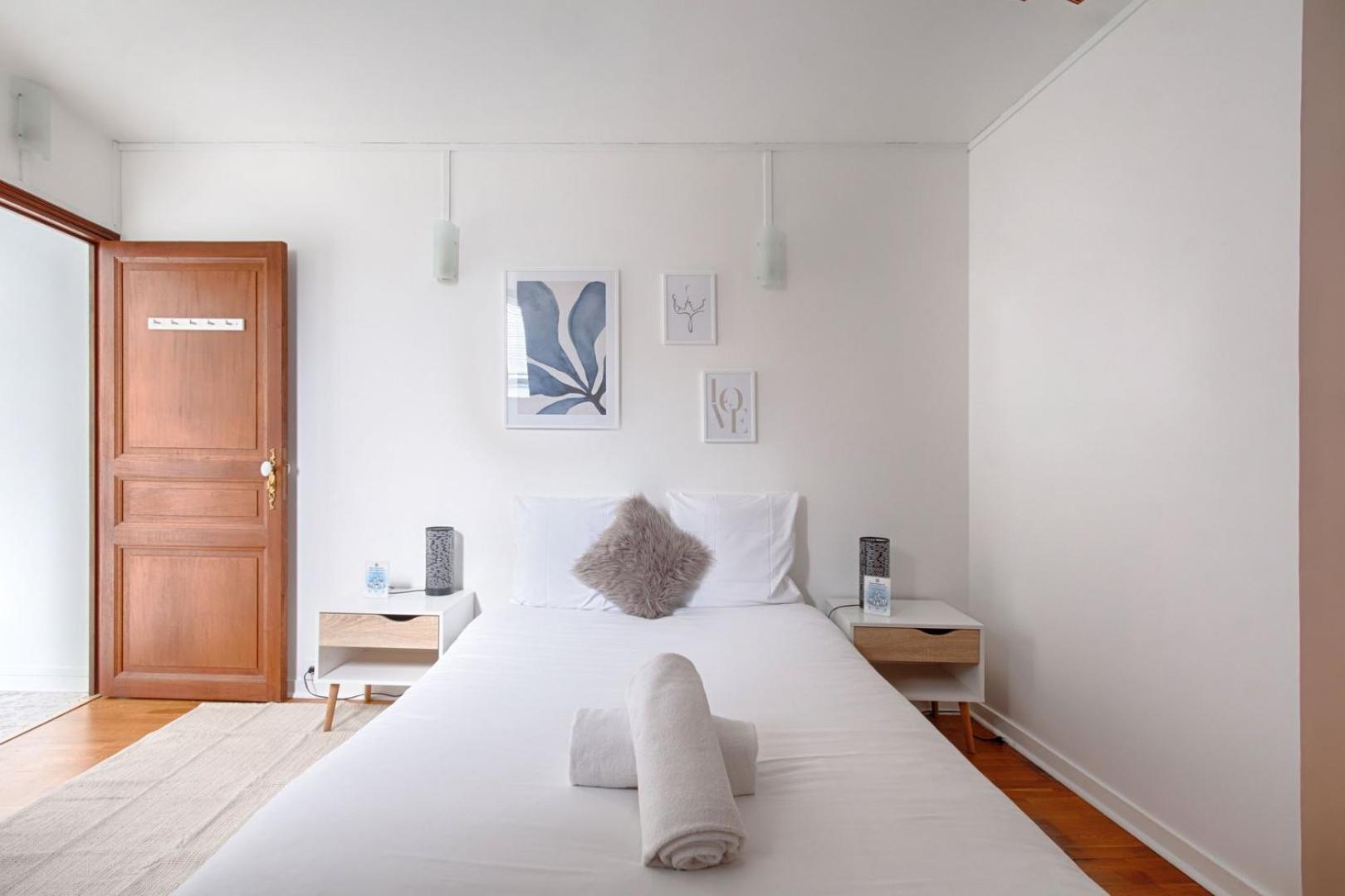 Appartement Near To Saint Lazare - 6P ปารีส ภายนอก รูปภาพ